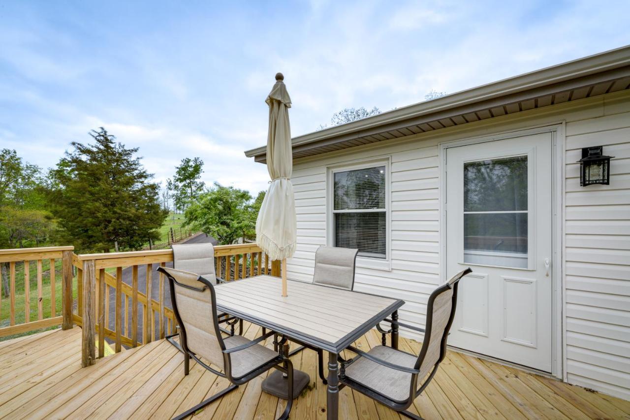 Cozy Kentucky Retreat - Deck, Near Ark Encounter! Villa Dry Ridge Exterior photo